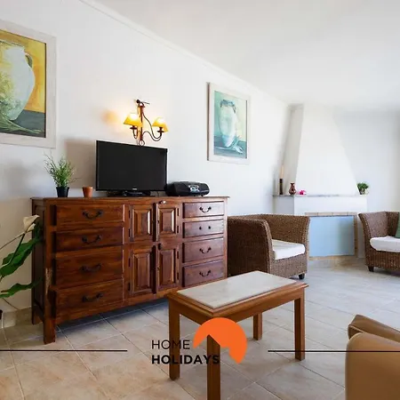 #133 Dias 1 By Holidays