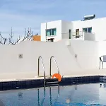 #133 With Pool Quiet Area Дом отдыха