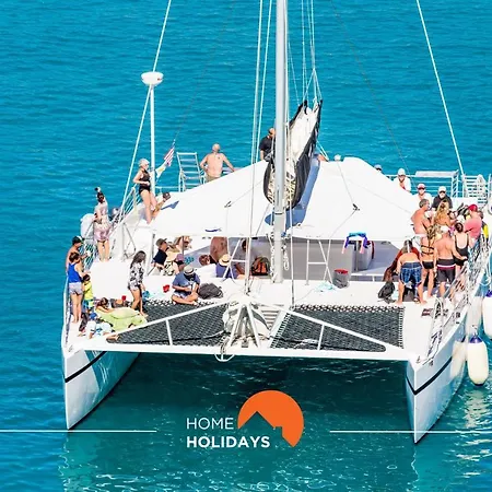 Hébergement de vacances #133 Dias 1 By Holidays *