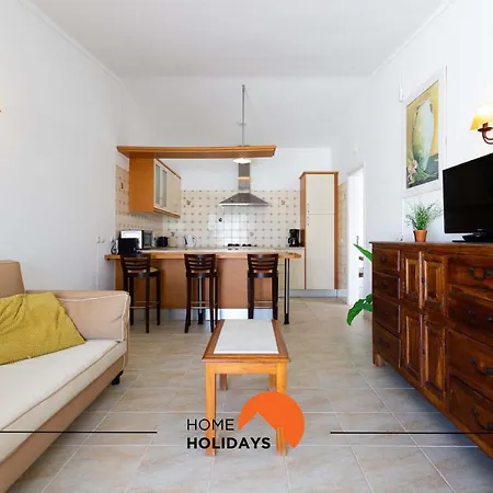 Дом отдыха #133 Dias 1 By Holidays Албуфейра